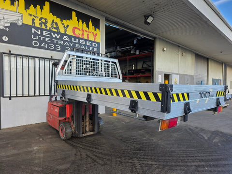 #165 Single cab Alloy Tray - Toyota Hilux (narrow)
